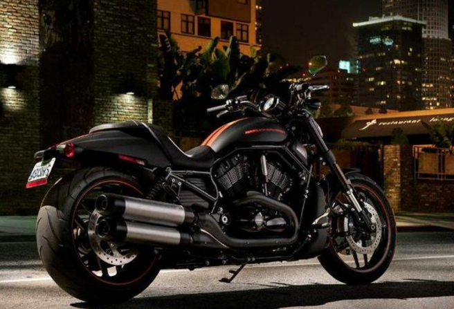 巡航的王者,摩友们心中的梦想机车,哈雷.戴维森 v-rod 威路德!