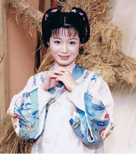 鹿鼎记"双儿"再嫁富豪成阔太,42岁为61岁富豪老公怀上第三胎