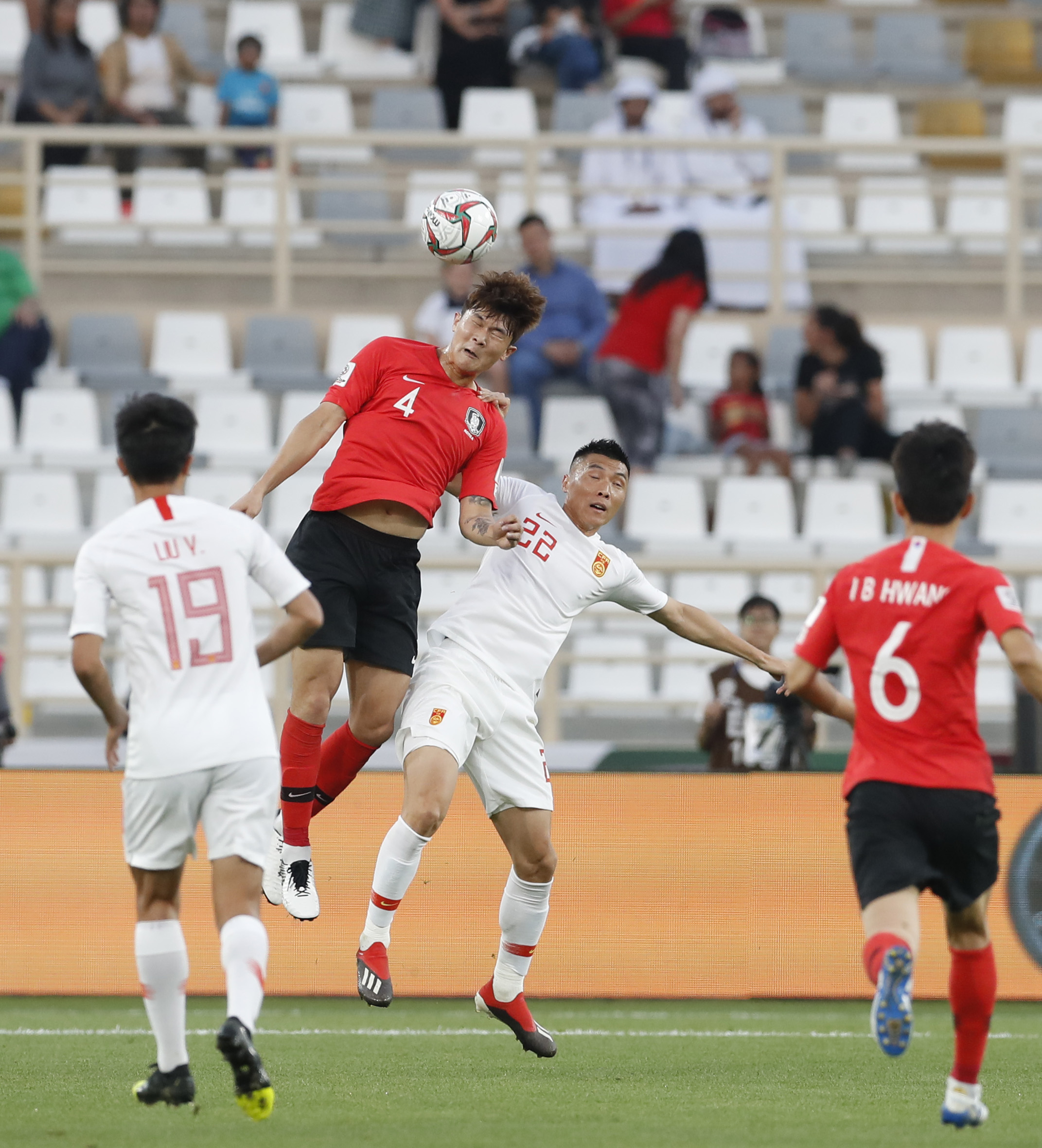 足球——c组:中国队迎战韩国队(3)