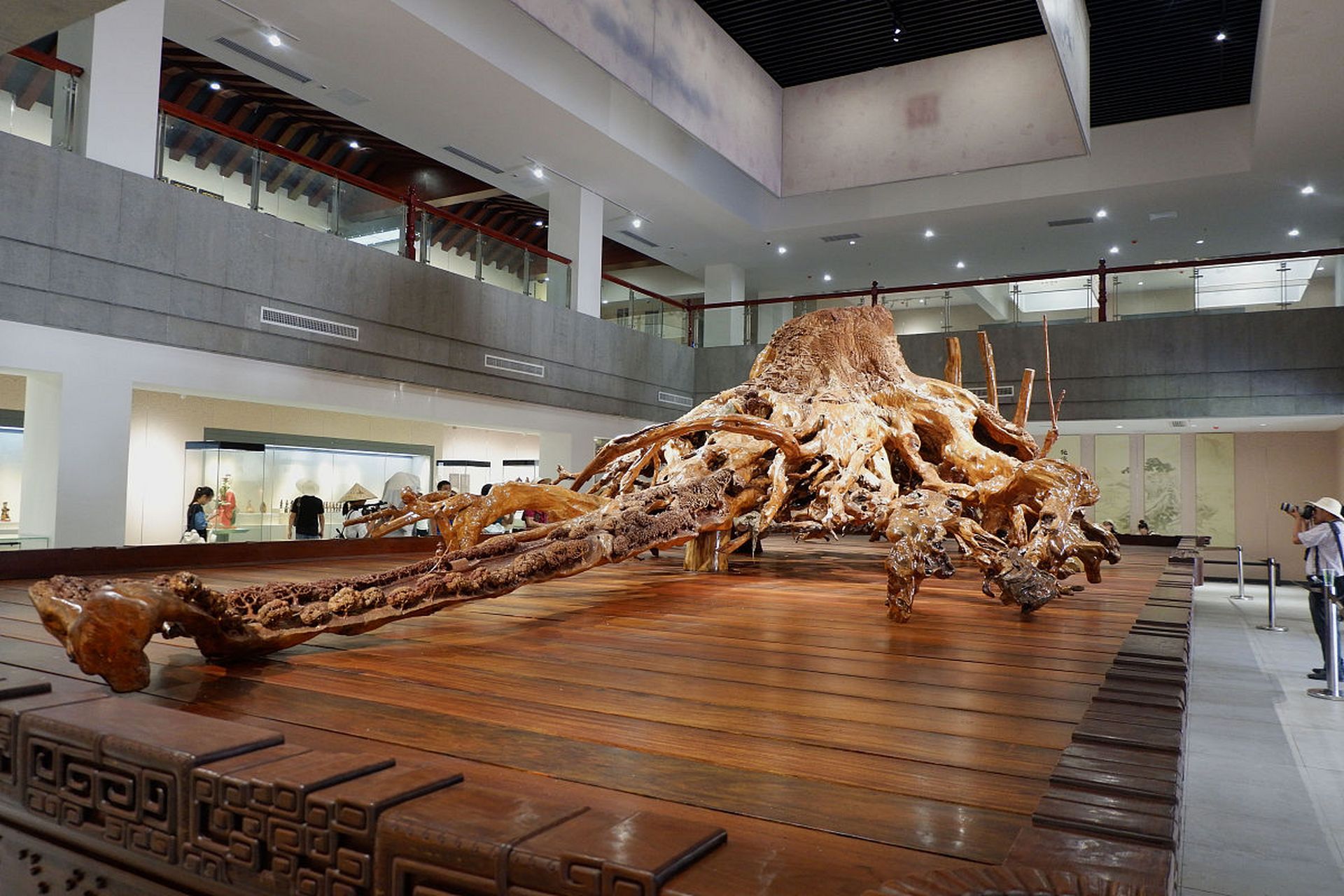 四川乌木博物馆(亦称作成都乌木艺术博物馆),位于成都都江堰市青城