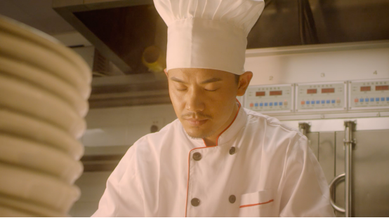 「美的冰箱」这波春节营销太暖心!