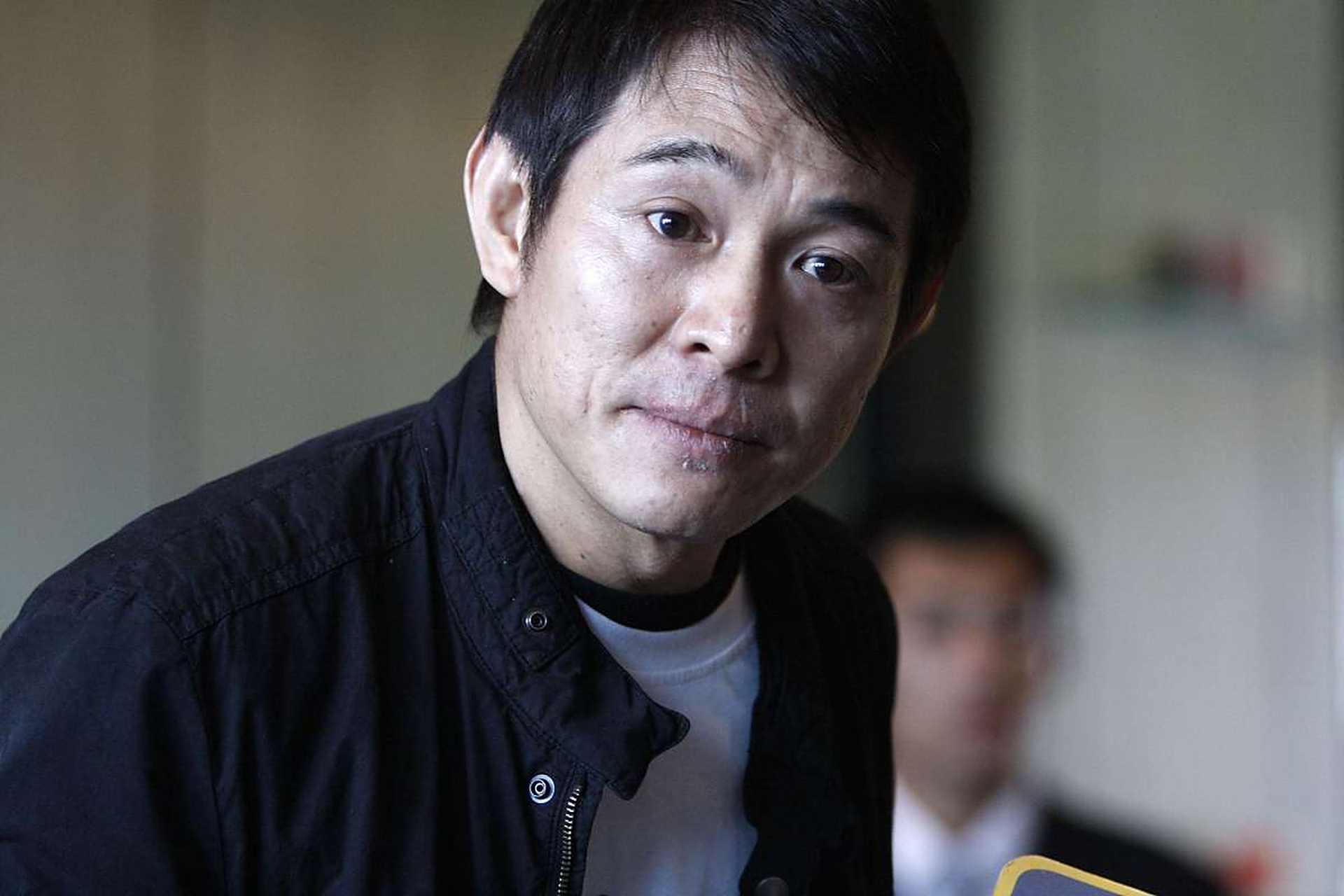 李连杰亲自辟谣去世传闻,究竟是什么让这个功夫巨星频频被传去世?