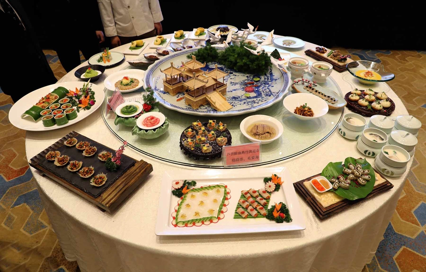 中国菜系众多,国宴为何以"淮扬菜"作为标准?有以下三点原因