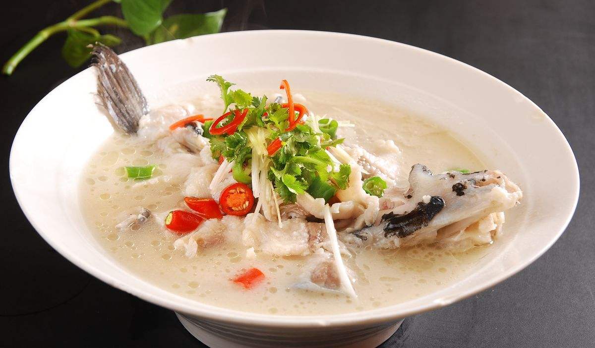 鱼的做法简单,味鲜美,营养丰富,学会做给家人吃