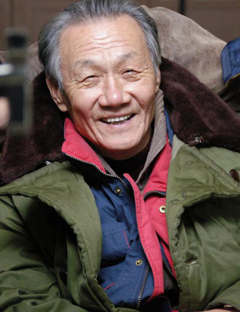 茂源老汉田成仁去世,享年94岁,在他面前,所有的鲜花奖杯都失色