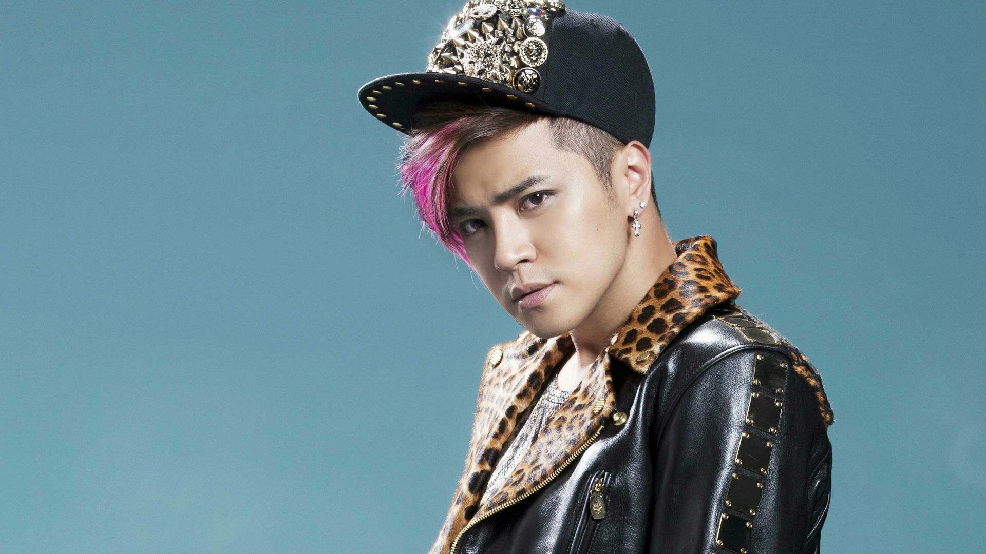 罗志祥厉害了,没想到把演唱会办成了蹦迪现场!网友:就差点酒了