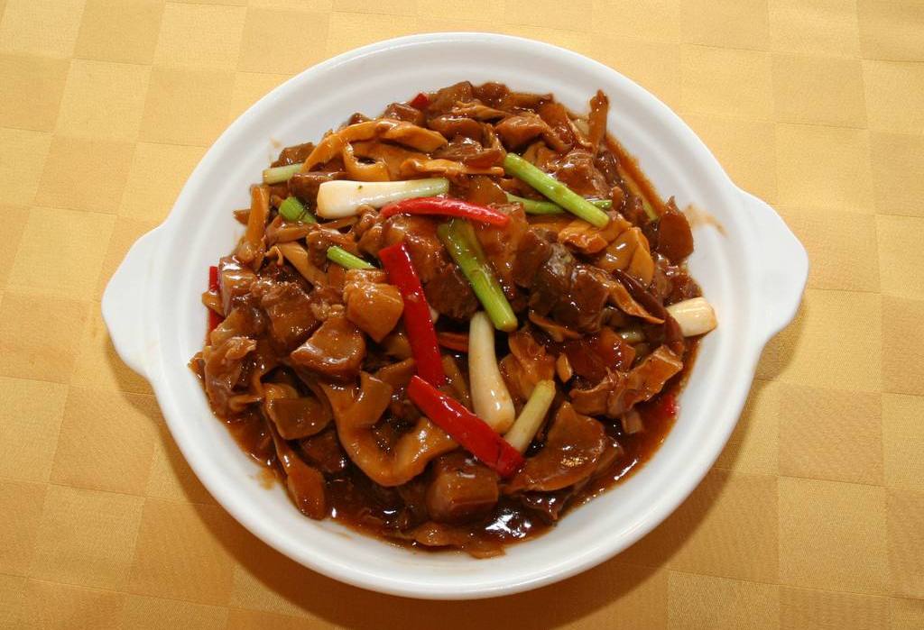 香焖五花腩:软糯香甜,营养丰富,一道不可多得的大餐