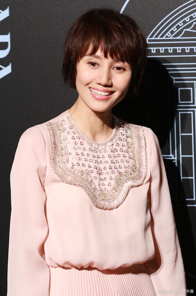 袁泉的"特殊",映射出了整个娱乐圈的悲哀