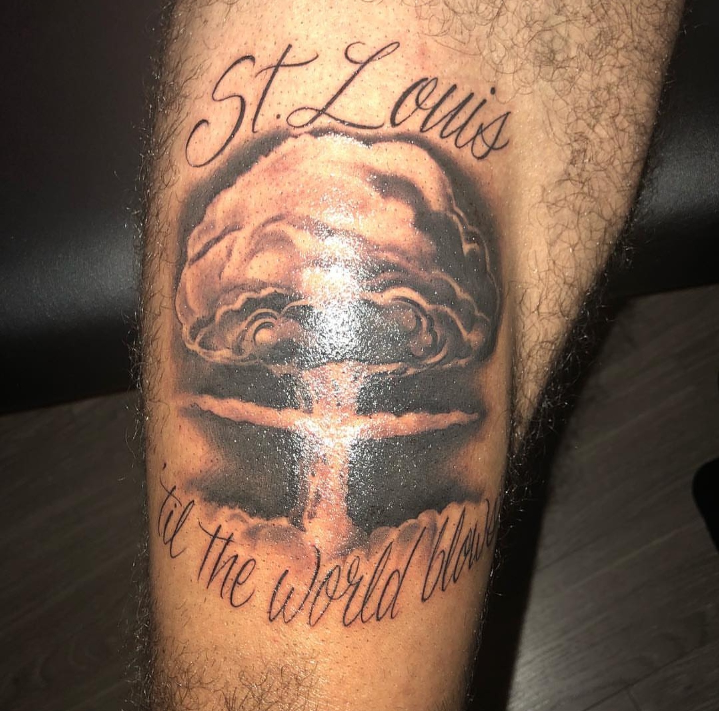 小鲜肉塔图姆也开始纹身了了解下