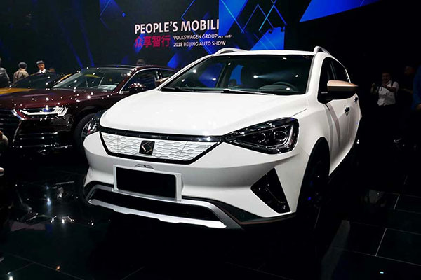 北京车展:江淮大众sol e20x亮相