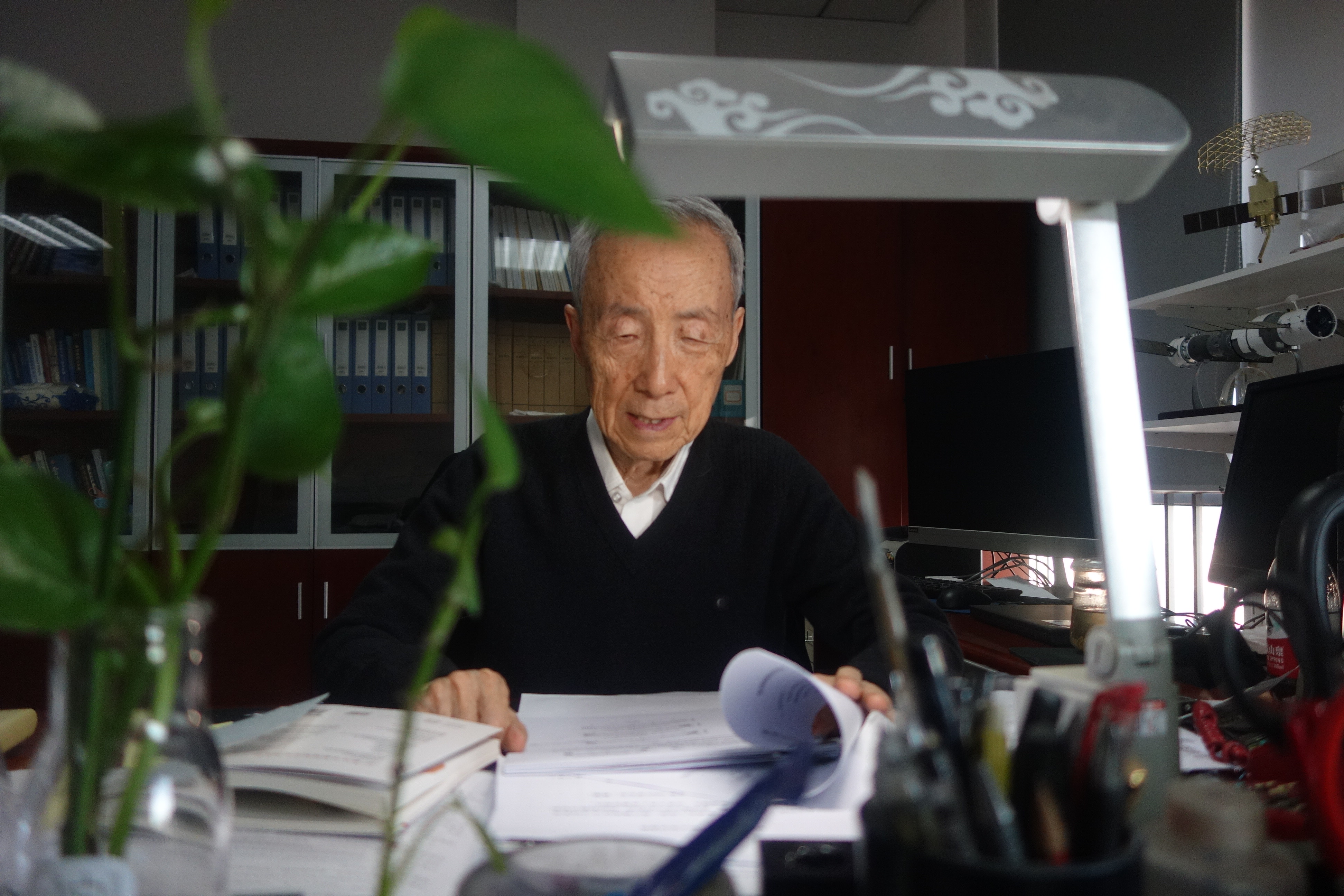 年过八旬仍推动创业,院士毛二可:打造中国人自己的"千里眼"