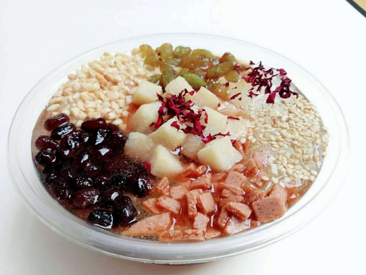 爽爽的贵阳,必备的避暑单品,行走在舌尖上的冰粉