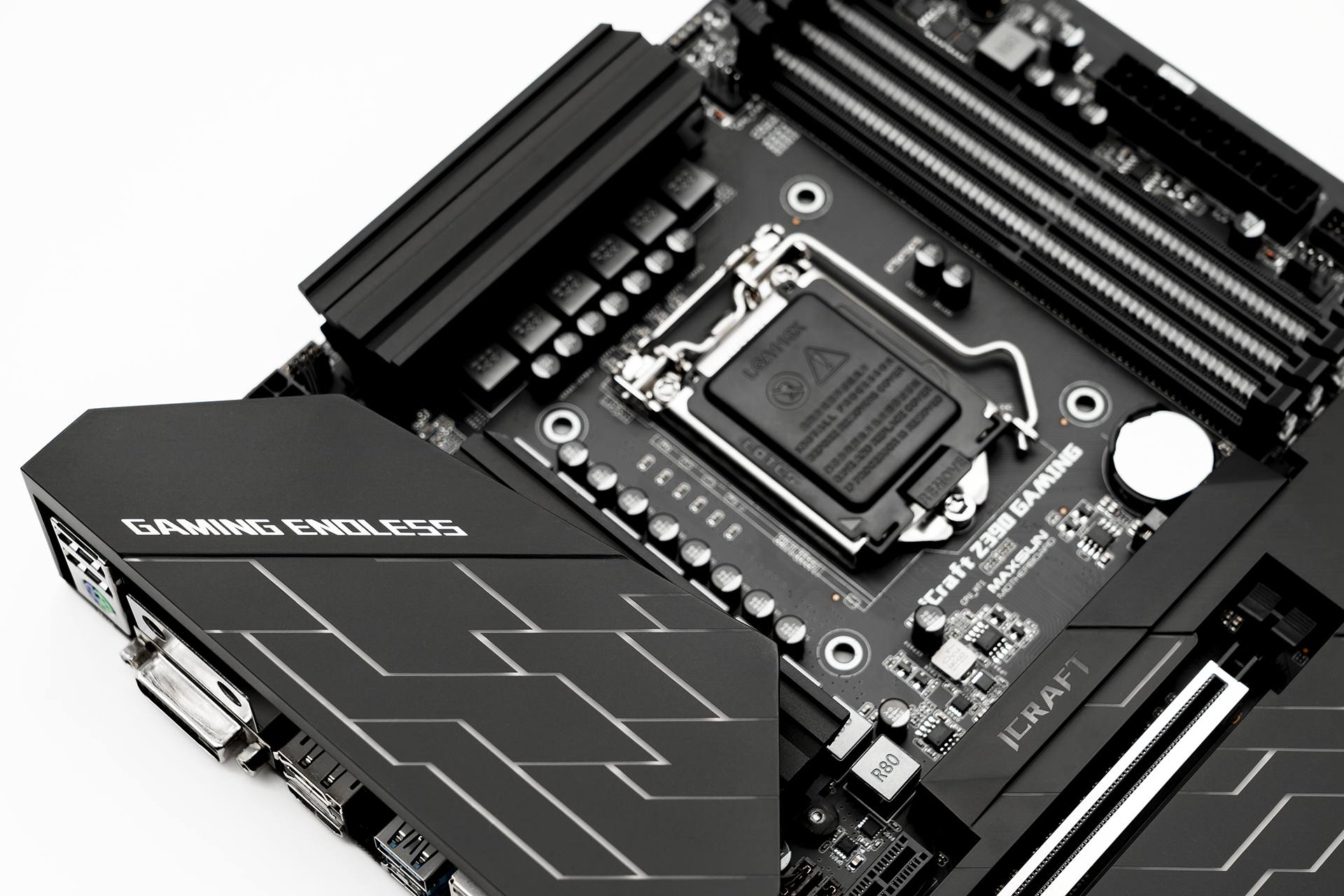 出道既是颜值巅峰?铭瑄z390 电竞之心主板评测