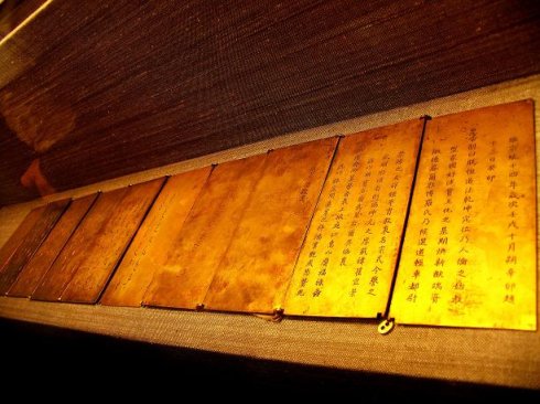 故宫日流量接近5万,为何每天下午5点就要关门?真相令人瞠目结舌