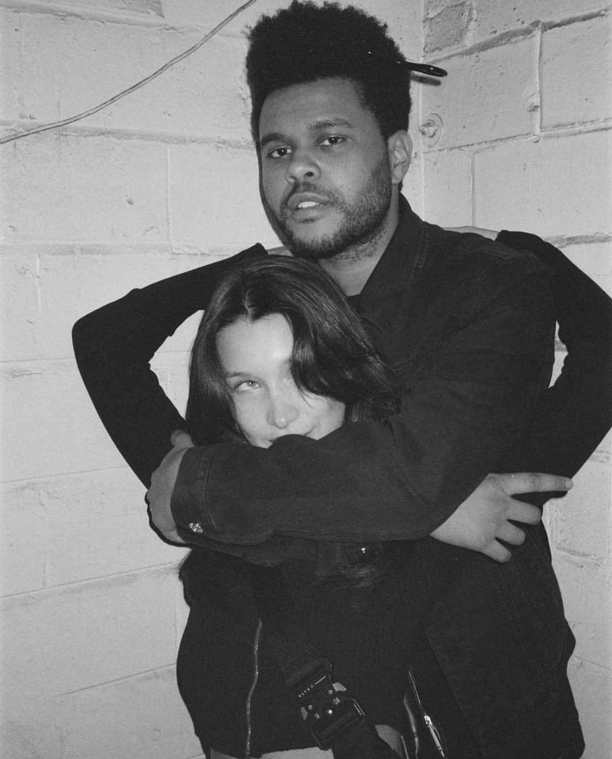 错过的总是最好的?the weeknd和bella hadid感情很甜蜜!