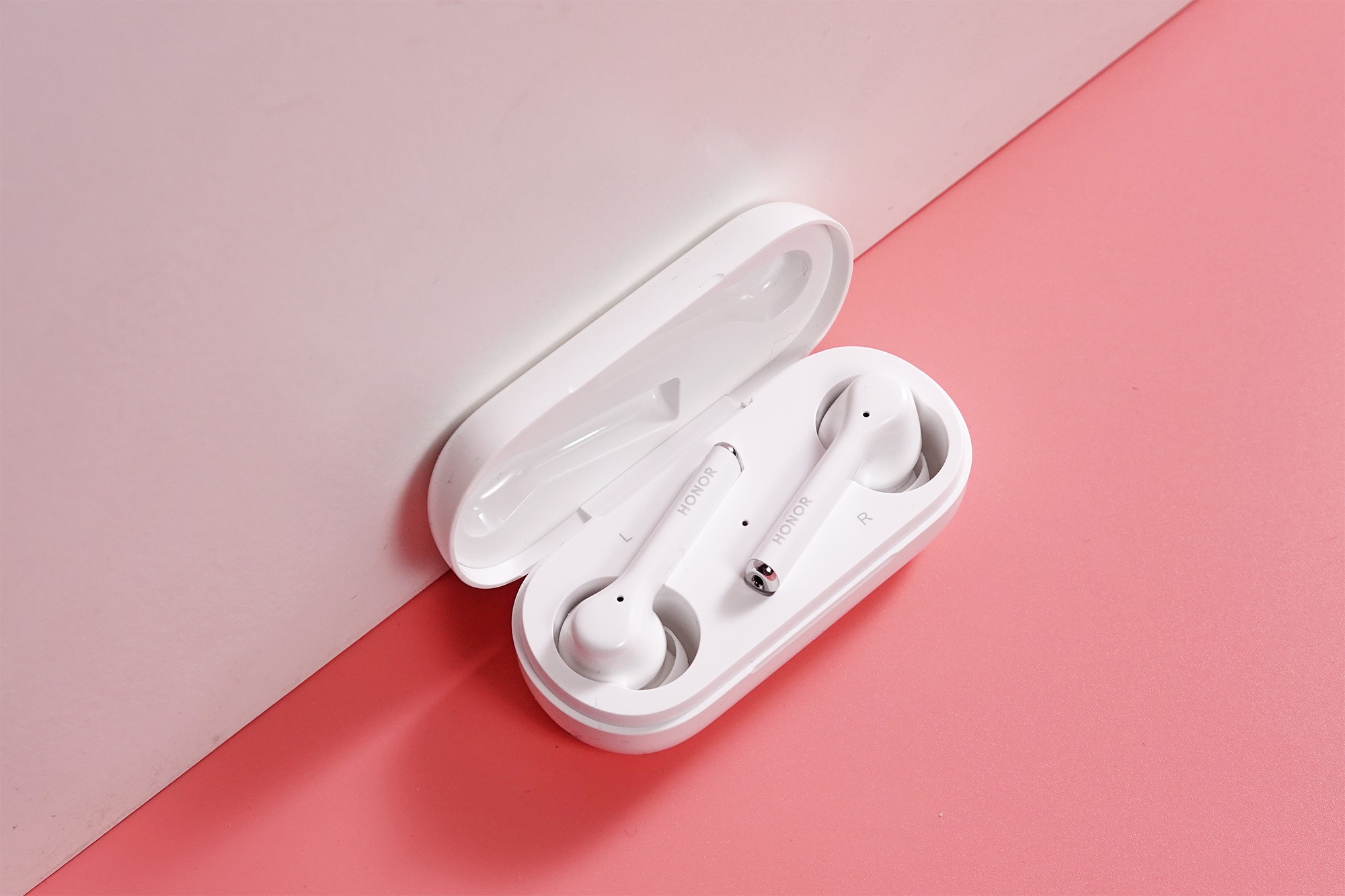 荣耀flypods3新生代蓝牙耳机 满足用户所有需求