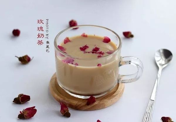 玫瑰花奶茶