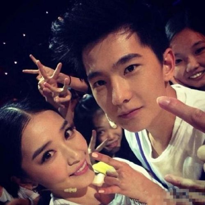 阚清子分手后再玩"大海梗",谁留意杨洋说了啥?评论都炸锅了