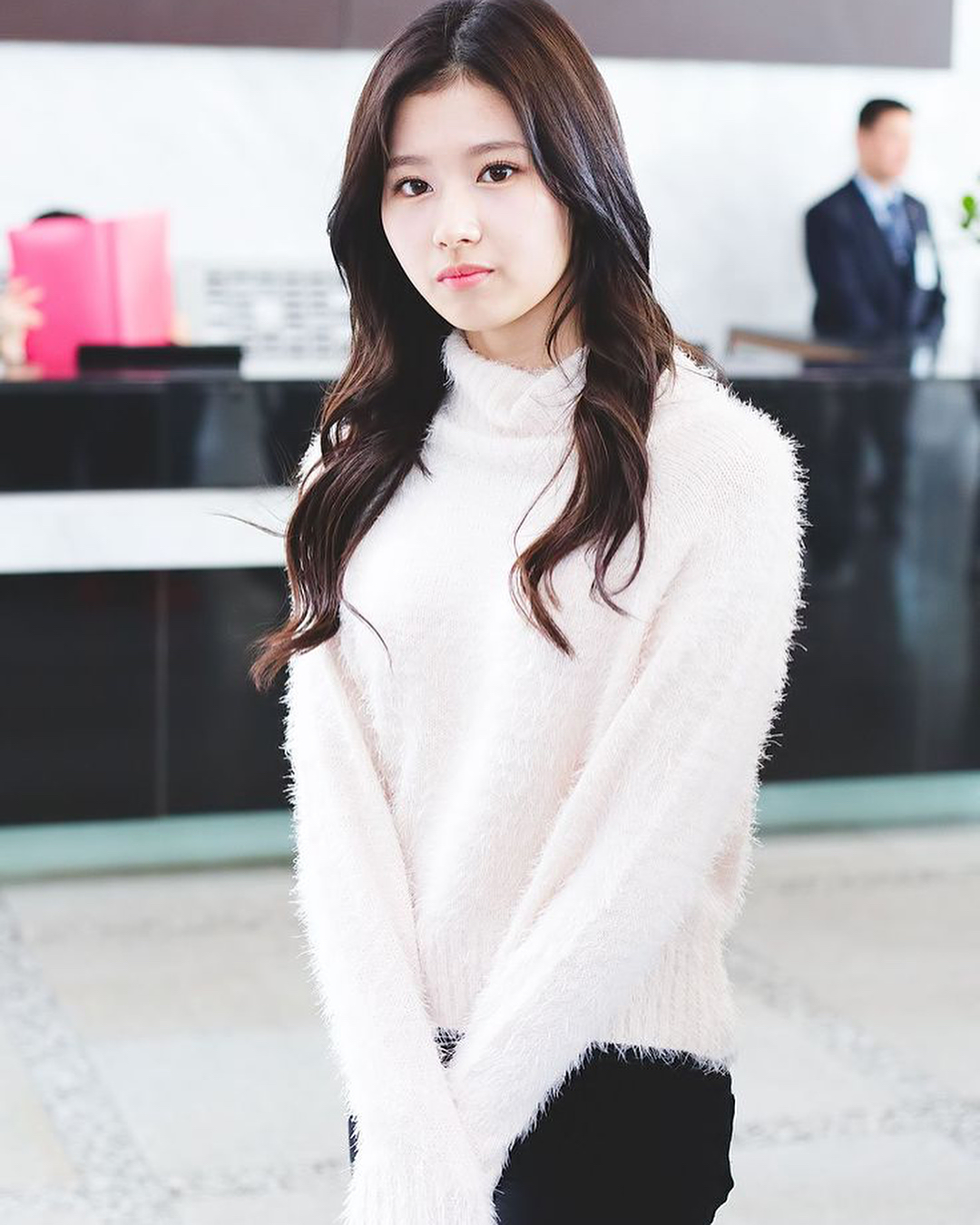 twice成员平井桃短发获好评,人气碾压有"气质女神"称号的她