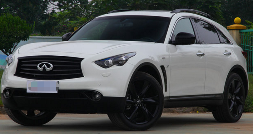 英菲尼迪qx70 外形设计漂亮,这款车看起来也比较豪华