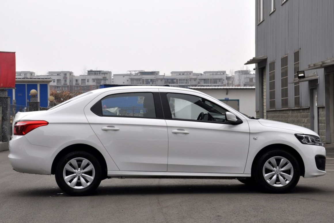 饱览雪铁龙爱丽舍的外观之美