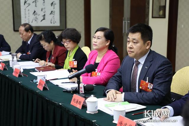 倪海琼代表:推广普及节能建筑 发展节能建材产业