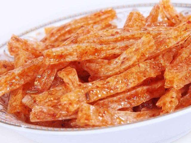 显微镜下的辣条,到底是什么样子?网友:比想象中的干净很多!