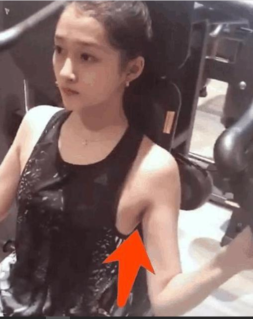 女篮李梦 腋毛图片