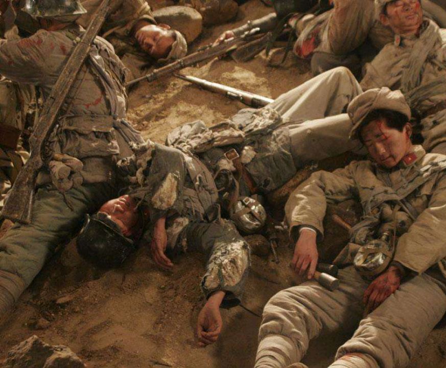 记住他们吧,为全民族浴血奋战为国捐躯的先烈们,人民不会忘记!