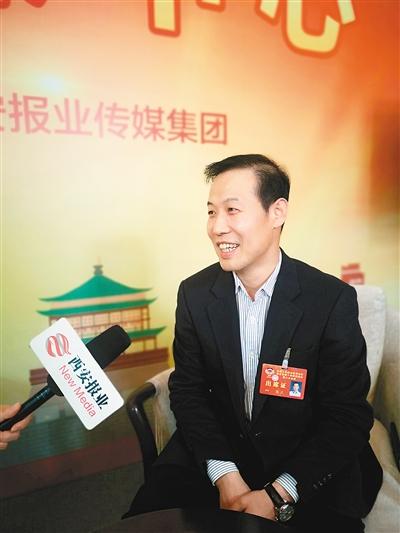 聚焦2019年西安市两会丨政协委员张凡:加大宣传力度 加强政企合作