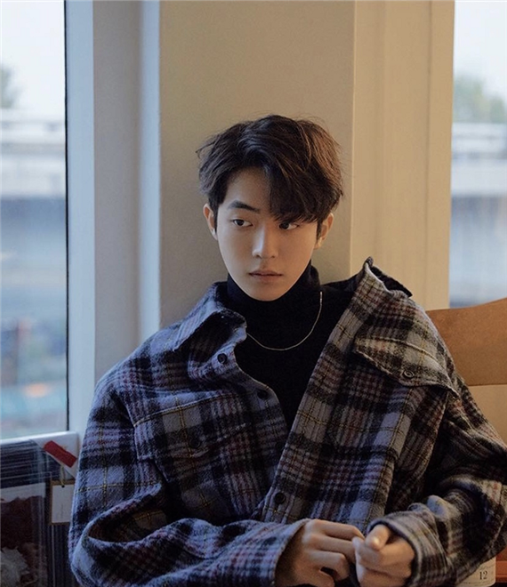 南柱赫的高清帅照来袭,清晰的少年感与日渐成熟的男性魅力.