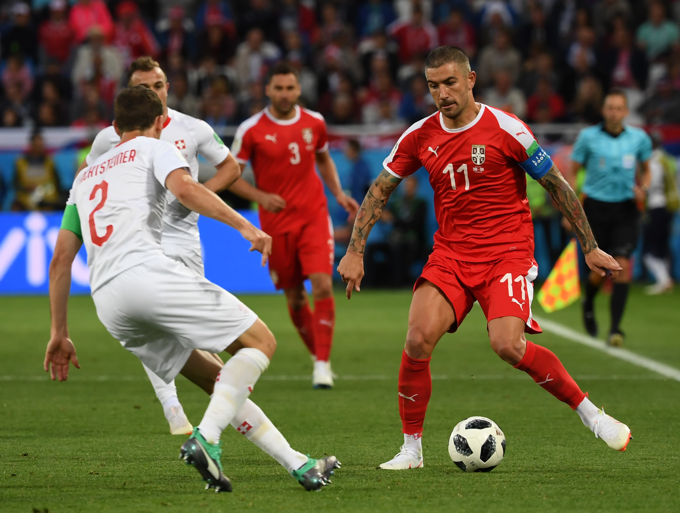 莱万多夫斯基遭遇二十持续失利，塞尔维亚队教练压力巨大！的简单介绍