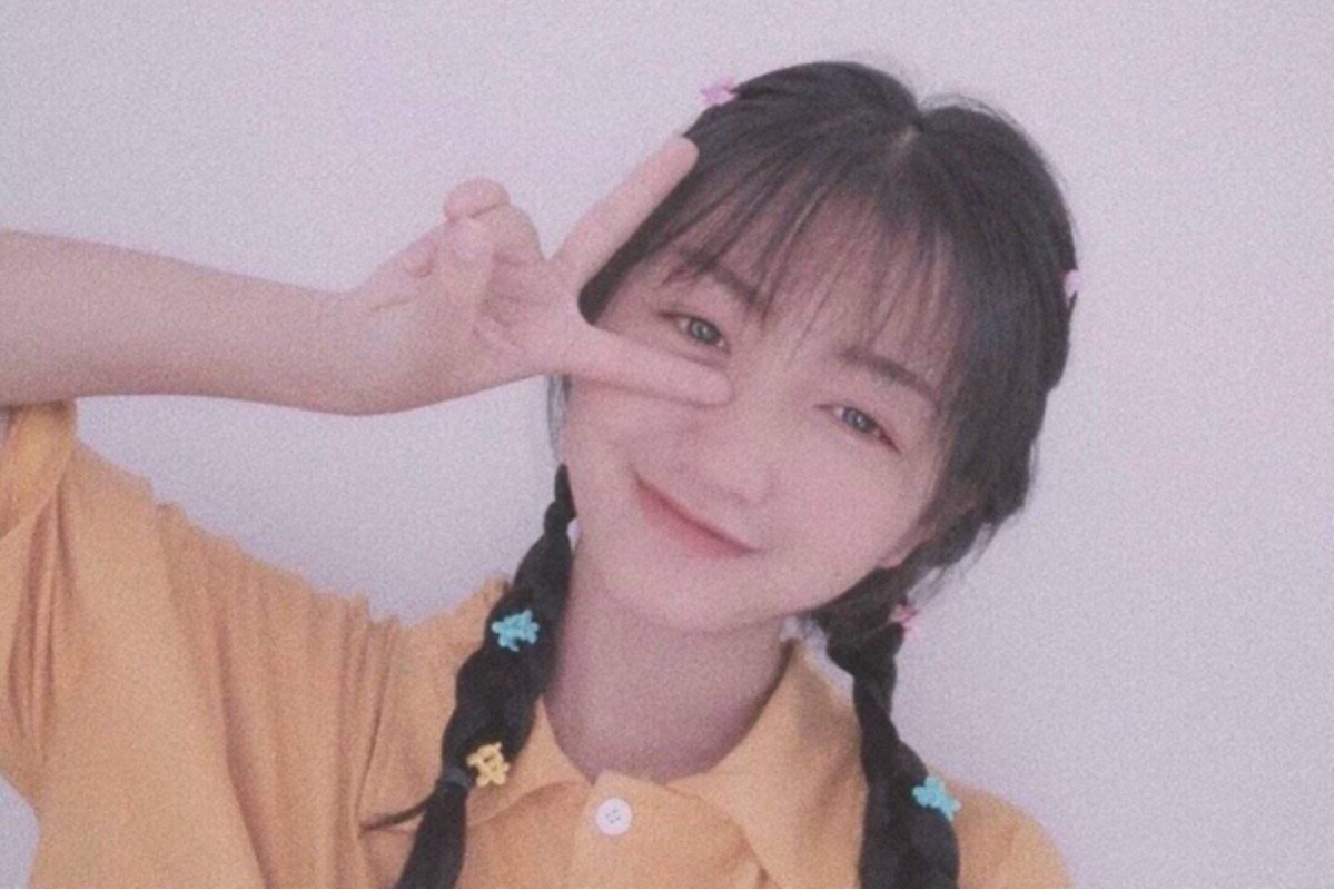 《变形计》农村主角梁小友成网红,父亲病重辍学打工被骂失去本心