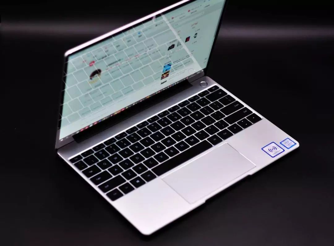 thinkpad 粉转黑,我的华为matebook13入手两个月体验