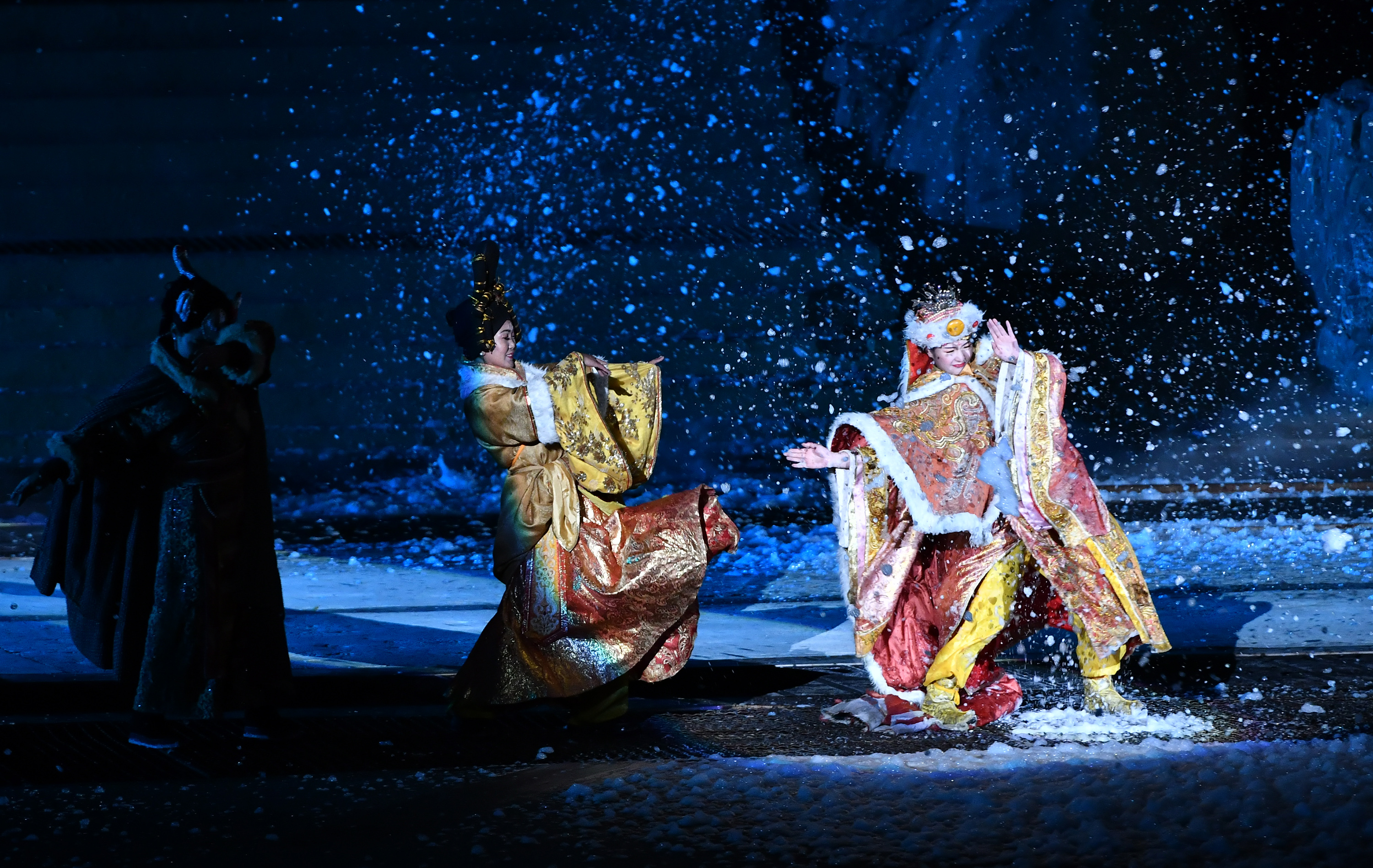 大型实景剧《文成公主》演出破千场(3)