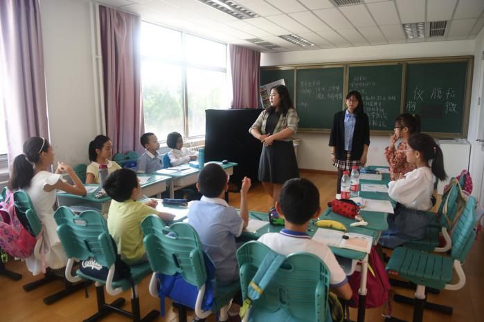 有着近30年联合国工作经验的李丹老师为大家介绍了联合国的各项事务