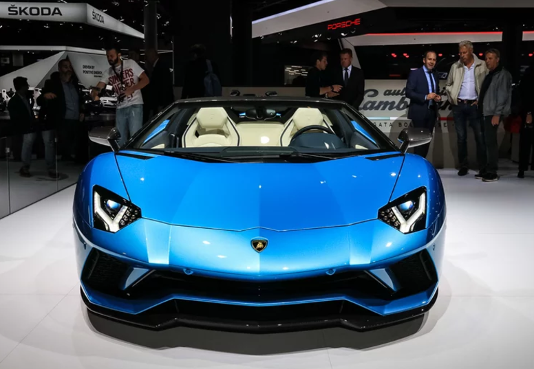 带你们看一款兰博基尼
