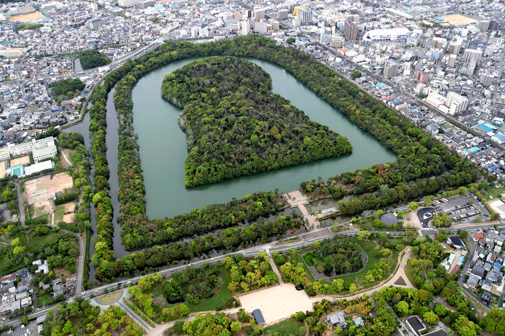 日本"仁德天皇陵"等49座古坟群将入选世界文化遗产