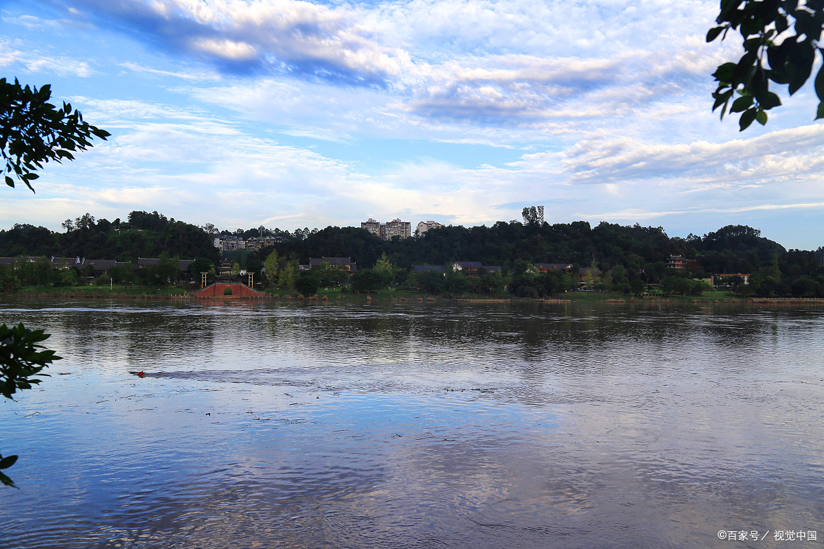 乐山乐水别样的四川之美