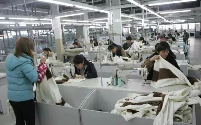 广州康乐村服装制衣厂图片