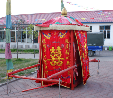 4顶花轿最喜欢哪一顶,测你今生"婚姻"是否幸福.