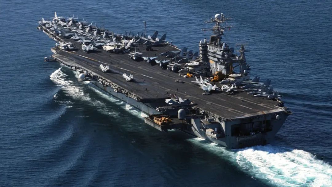 「关注」持久战？谭德赛称新冠将与人类长期共存，美国暂停发放绿卡60天