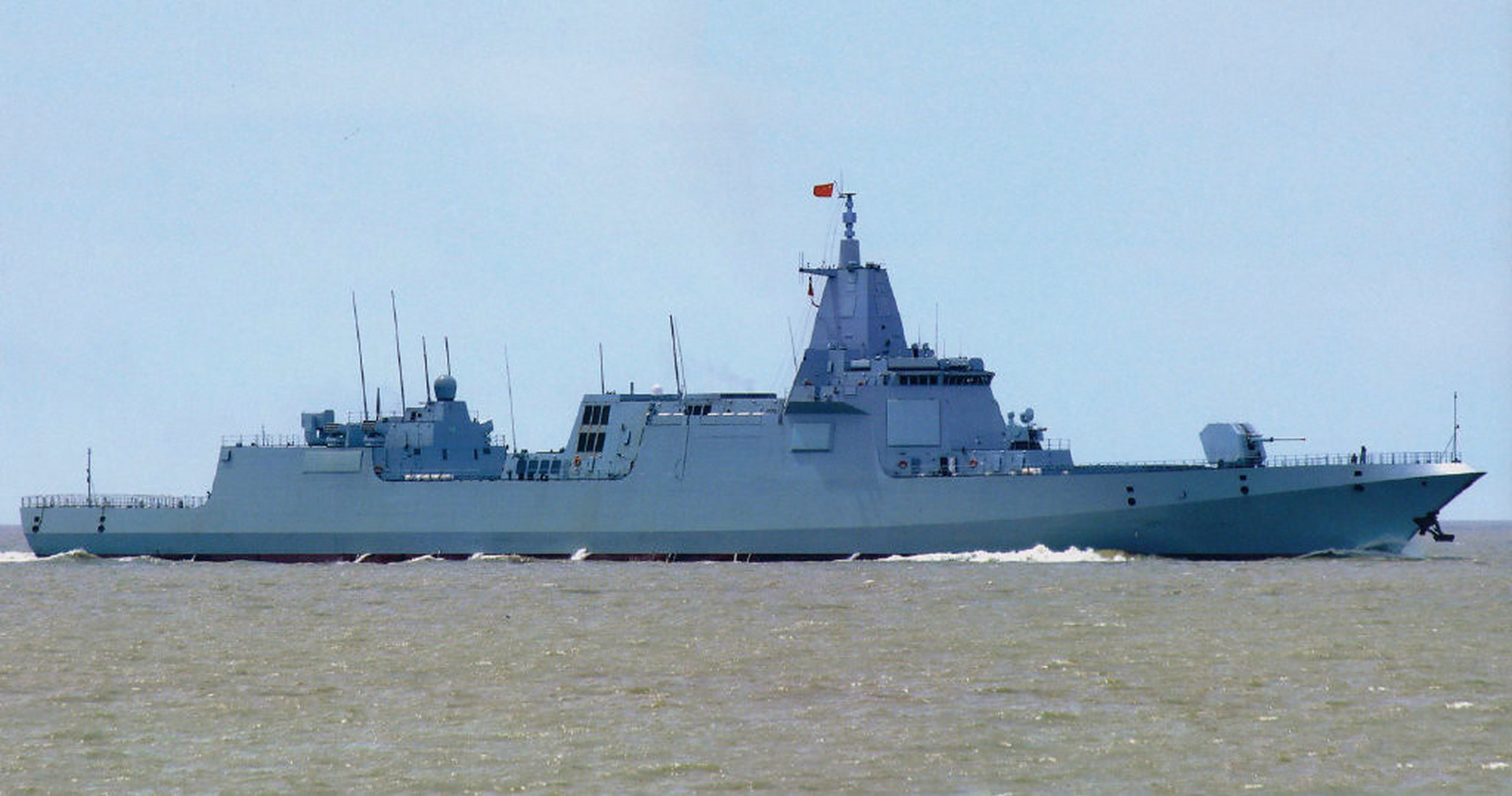 原来这就是055二号舰"拉萨"号的试航画面?