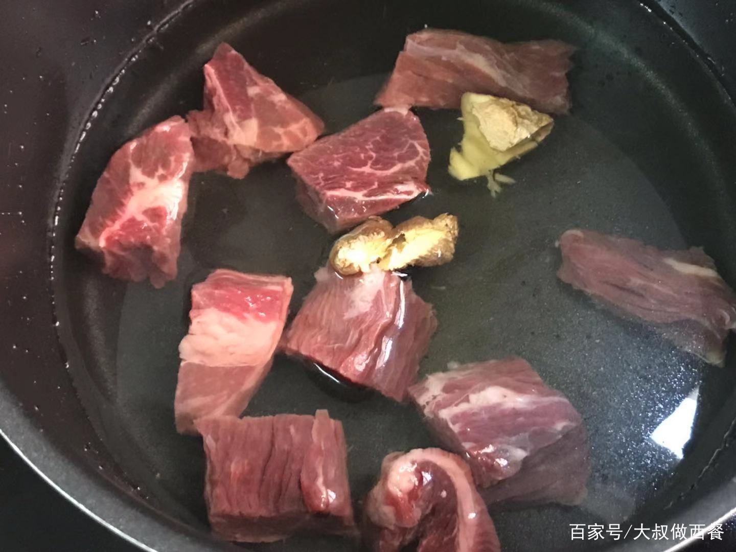 牛肉怎么炖好吃又烂（牛肉怎么炖好吃又烂不柴）-第1张图片-潮百科