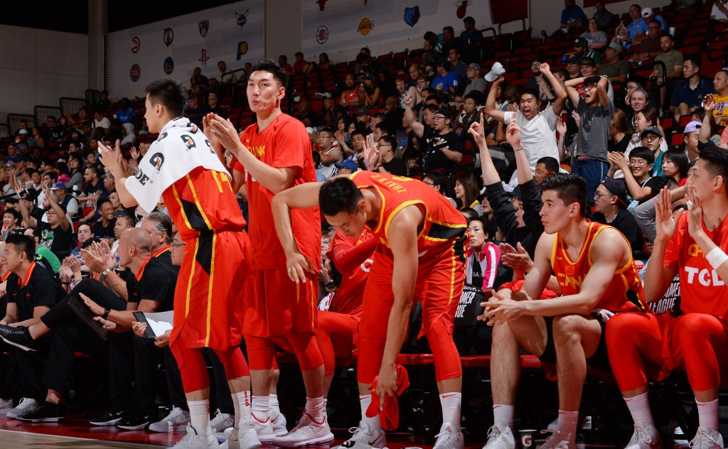 后卫线该带谁?李楠遇幸福的烦恼,赵继伟,方硕二选一