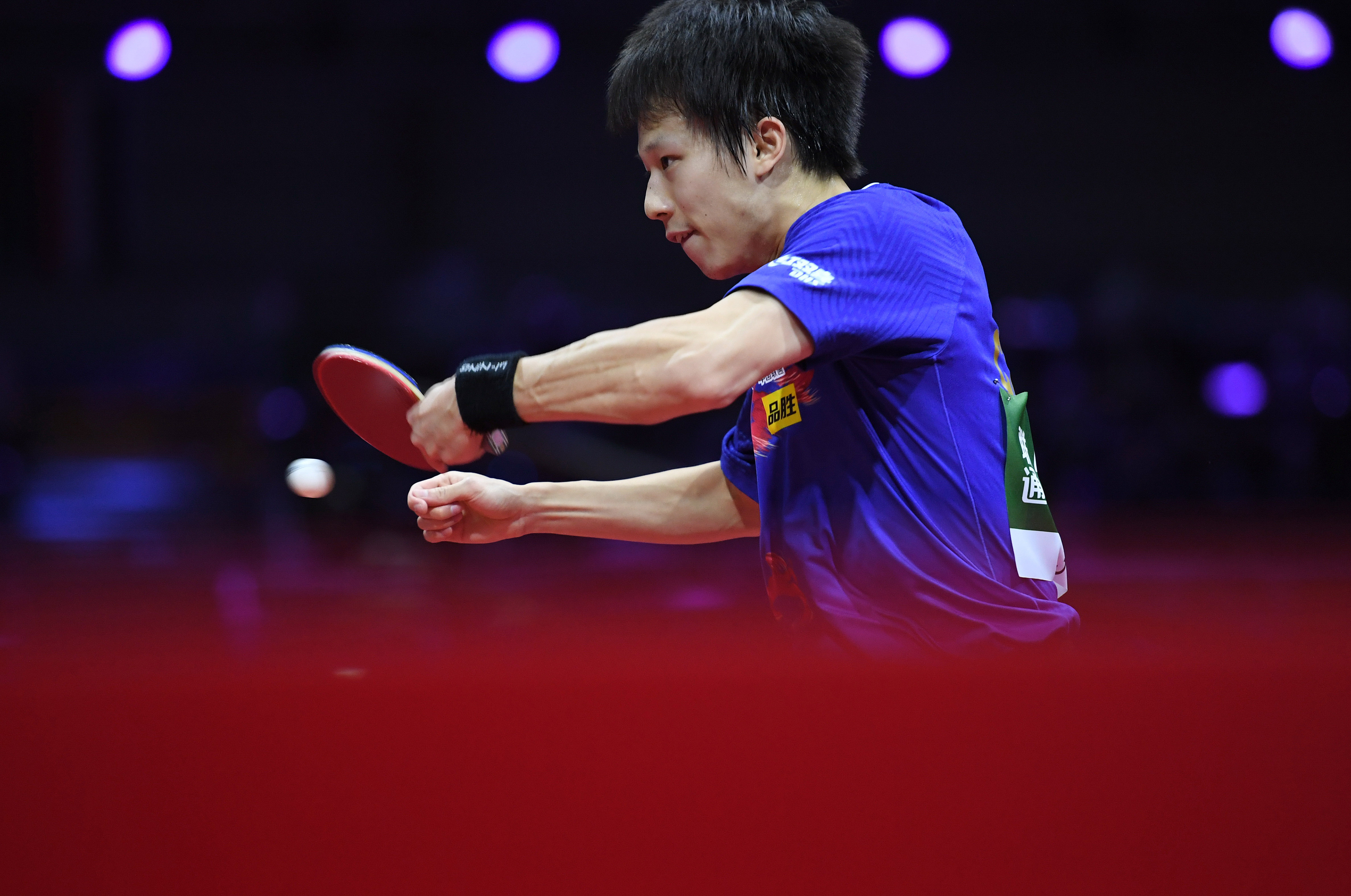 布达佩斯,2019年4月23日    (体育)(2)乒乓球——世锦赛:林高远晋级