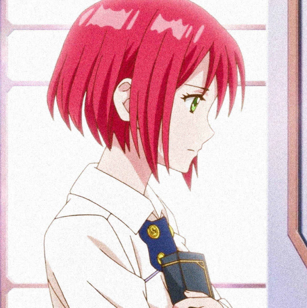 白雪是《赤发白雪姬》中的的女主角,18岁,天生拥有一头稀有的红发