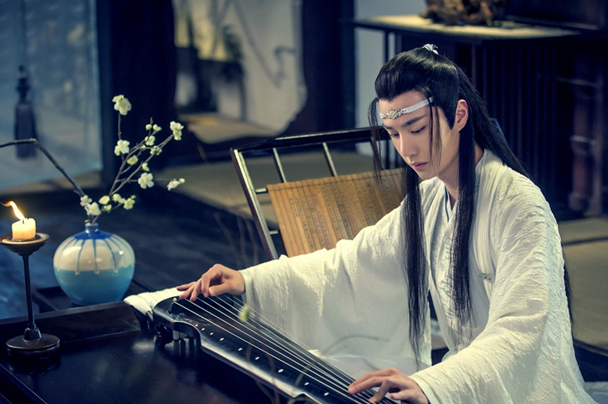 钱枫亲手给他做生日礼物,团宠无疑,不温不火的他究竟有什么魅力