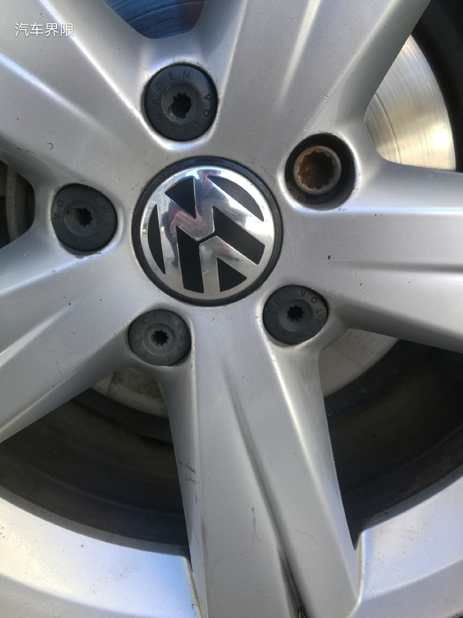 轮胎防盗螺栓真的有用?