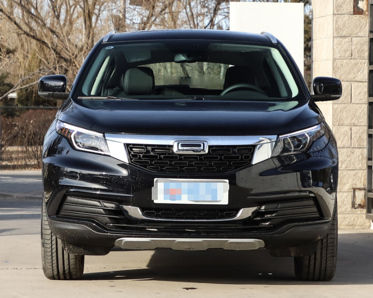 车身优美的观致5,颜值帅气还实惠,风格非常炫酷!